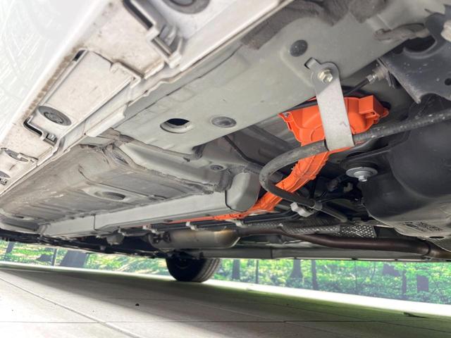 アクア X バックカメラ 衝突被害軽減システム レーダークルーズ 禁煙車 コーナーセンサー スマートキー LEDヘッド ビルトインETC オートハイビーム 車線逸脱警報 オートライト オートエアコン(22枚目)