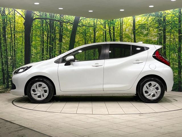 アクア X バックカメラ 衝突被害軽減システム レーダークルーズ 禁煙車 コーナーセンサー スマートキー LEDヘッド ビルトインETC オートハイビーム 車線逸脱警報 オートライト オートエアコン(29枚目)