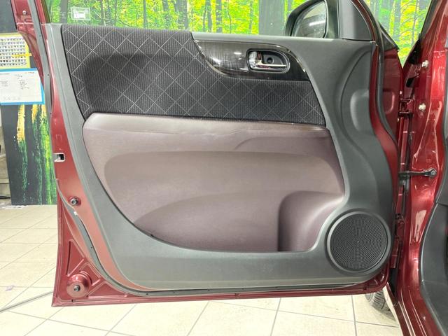 N-ONE プレミアム・Lパッケージ 純正SDナビ バックカメラ 禁煙車 ETC スマートキー HIDヘッドライト CD再生 オートライト アイドリングストップ 電動格納ミラー オートエアコン 15インチAW 盗難防止システム 横滑り防止(33枚目)