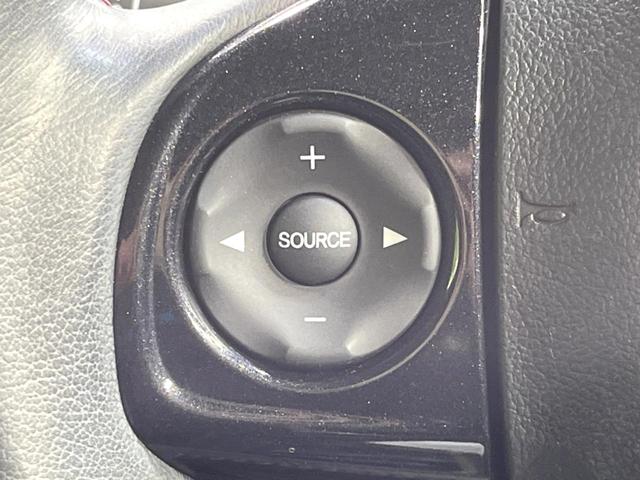 N-ONE プレミアム・Lパッケージ 純正SDナビ バックカメラ 禁煙車 ETC スマートキー HIDヘッドライト CD再生 オートライト アイドリングストップ 電動格納ミラー オートエアコン 15インチAW 盗難防止システム 横滑り防止(41枚目)