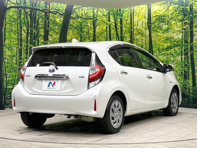 アクア Ｓスタイルブラック　純正ＳＤナビ　バックカメラ　衝突被害軽減システム　禁煙車　コーナーセンサー　スマートキー　ビルトインＥＴＣ　オートハイビーム　車線逸脱警報　オートライト　オートエアコン　Ｂｌｕｅｔｏｏｔｈ（17枚目）