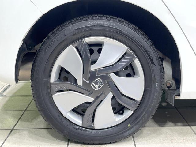 フィットハイブリッド Ｌパッケージ　純正ＳＤナビ　バックカメラ　衝突被害軽減システム　禁煙車　ビルトインＥＴＣ　ドラレコ　Ｂｌｕｅｔｏｏｔｈ　スマートキー　ＬＥＤヘッド　スマートキー　クルコン　オートライト　オートエアコン（28枚目）