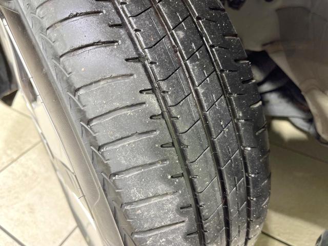 フィットハイブリッド Ｌパッケージ　純正ＳＤナビ　バックカメラ　衝突被害軽減システム　禁煙車　ビルトインＥＴＣ　ドラレコ　Ｂｌｕｅｔｏｏｔｈ　スマートキー　ＬＥＤヘッド　スマートキー　クルコン　オートライト　オートエアコン（29枚目）