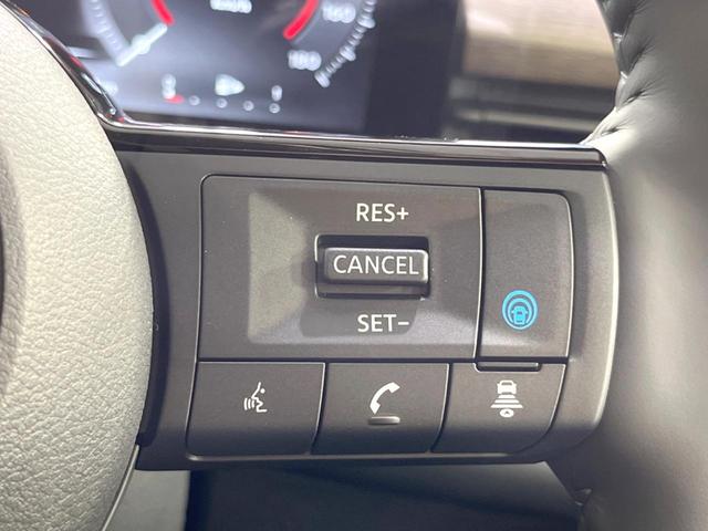 セレナ ｅ－パワー　ハイウェイスターＶ　登録済未使用車　１２．３インチナビ　両側電動ドア　全周囲カメラ　衝突被害軽減装置　レーダークルーズ　レザーシート　コーナーセンサー　スマートキー　ＬＥＤヘッド＆フォグ　ＥＴＣ２．０　純正１６インチＡＷ（7枚目）