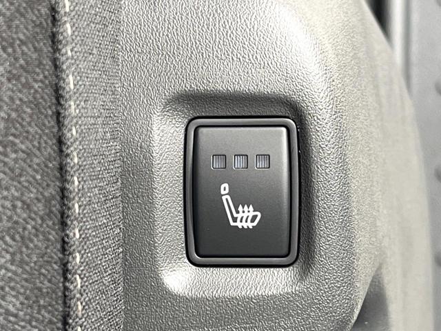 セレナ ｅ－パワー　ハイウェイスターＶ　登録済未使用車　１２．３インチナビ　両側電動ドア　全周囲カメラ　衝突被害軽減装置　レーダークルーズ　レザーシート　コーナーセンサー　スマートキー　ＬＥＤヘッド＆フォグ　ＥＴＣ２．０　純正１６インチＡＷ（39枚目）