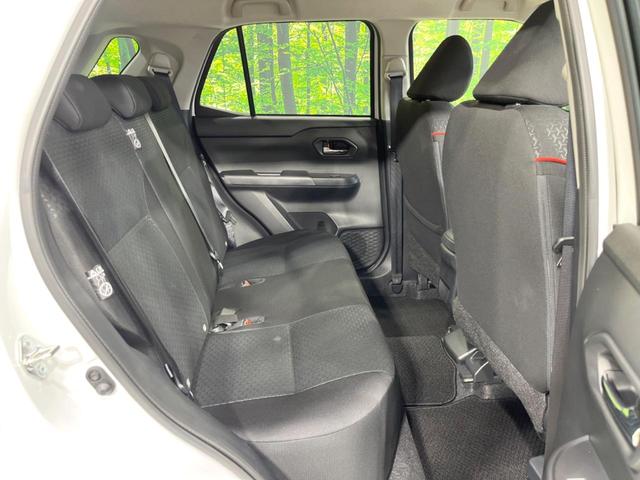 ライズ Ｚ　ＳＤナビ　全周囲カメラ　衝突被害軽減装置　レーダークルーズ　禁煙車　ドラレコ　シートヒーター　コーナーセンサー　スマートキー　ＬＥＤヘッド　ＥＴＣ　純正１７インチアルミ　オートハイビーム　車線逸脱警報（9枚目）