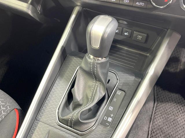 ライズ Ｚ　ＳＤナビ　全周囲カメラ　衝突被害軽減装置　レーダークルーズ　禁煙車　ドラレコ　シートヒーター　コーナーセンサー　スマートキー　ＬＥＤヘッド　ＥＴＣ　純正１７インチアルミ　オートハイビーム　車線逸脱警報（40枚目）