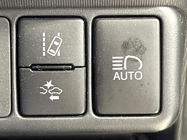 アクア クロスオーバー 衝突軽減装置 純正ナビ バックカメラ Bluetooth ETC ドライブレコーダー LEDヘッドライト LEDフォグライト スマートキー クリアランスソナー オートマチックハイビーム レーンキープ(39枚目)