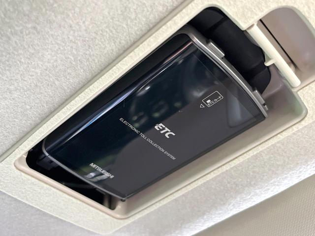 デミオ 13S 衝突軽減装置 禁煙車 純正ナビ バックカメラ ETC Bluetooth スマートキー LEDヘッドライト フルセグ CD/DVD再生 電動格納ミラー アイドリングストップ オートライト 盗難防止装置(6枚目)