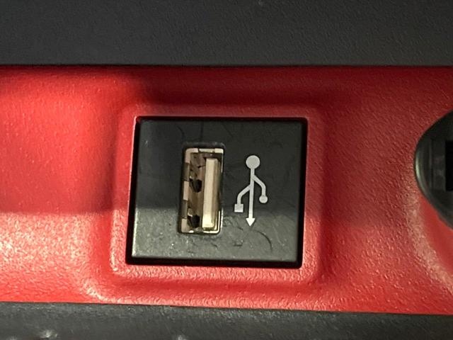 ＲＡＶ４ アドベンチャー　オフロードパッケージＩＩ　４ＷＤ　寒冷地仕様　１０型ディスプレイオーディオ　衝突軽減装置　レーダークルーズ　禁煙車　バックカメラ　前席シートエアコンベンチレーション　パワーシート　ドラレコ　ＥＴＣ　コーナーセンサー　フルセグ（47枚目）