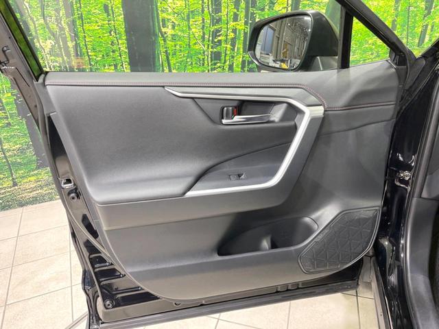 ＲＡＶ４ アドベンチャー　オフロードパッケージＩＩ　４ＷＤ　寒冷地仕様　１０型ディスプレイオーディオ　衝突軽減装置　レーダークルーズ　禁煙車　バックカメラ　前席シートエアコンベンチレーション　パワーシート　ドラレコ　ＥＴＣ　コーナーセンサー　フルセグ（56枚目）