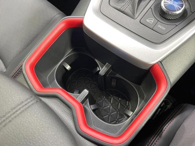 ＲＡＶ４ アドベンチャー　オフロードパッケージＩＩ　４ＷＤ　寒冷地仕様　１０型ディスプレイオーディオ　衝突軽減装置　レーダークルーズ　禁煙車　バックカメラ　前席シートエアコンベンチレーション　パワーシート　ドラレコ　ＥＴＣ　コーナーセンサー　フルセグ（63枚目）