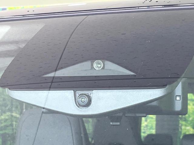 セレナ e-パワー ハイウェイスターV 登録済未使用車 両側電動ドア 全周囲カメラ 衝突被害軽減システム レーダークルーズ ドラレコ コーナーセンサー スマートキー LEDヘッド ETC2.0 純正16インチアルミ オートハイビーム(3枚目)