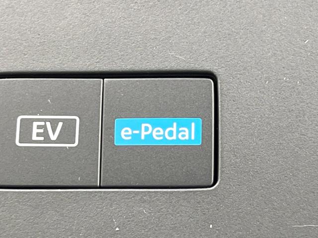 セレナ e-パワー ハイウェイスターV 登録済未使用車 両側電動ドア 全周囲カメラ 衝突被害軽減システム レーダークルーズ ドラレコ コーナーセンサー スマートキー LEDヘッド ETC2.0 純正16インチアルミ オートハイビーム(65枚目)