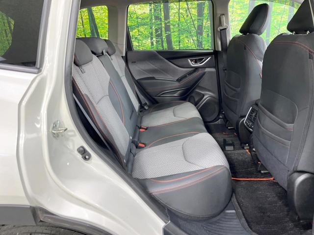 フォレスター X-ブレイク 4WD アイサイト 純正ナビ 禁煙車 バックカメラ レーダークルーズ ETC Bluetooth ドラレコ パワーシート ステアリングヒーター シートヒーター コーナーセンサー フルセグ オートライト(9枚目)