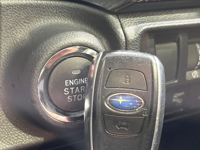 インプレッサスポーツ １．６ｉ－Ｌアイサイト　４ＷＤ　純正ＳＤナビ　サイド・バックカメラ　衝突被害軽減システム　レーダークルーズ　禁煙車　ドラレコ　スマートキー　ＬＥＤヘッド　ＥＴＣ　純正１６インチアルミ　オートハイビーム　車線逸脱警報（7枚目）