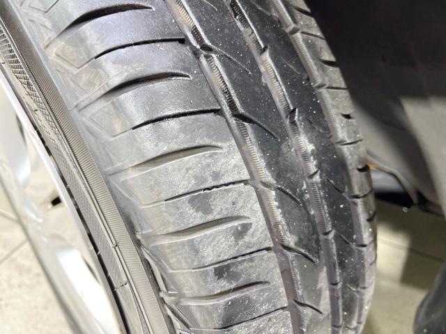 ノート Ｘ　純正ＳＤナビ　バックカメラ　禁煙車　スマートキー　ＥＴＣ　ＣＤ再生　フルセグ　プライバシーガラス　ヘッドライトレベライザー　アイドリングストップ　盗難防止装置（53枚目）