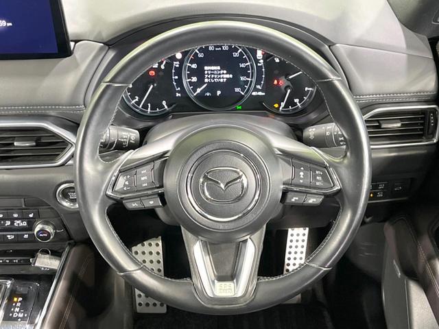 CX-8 XD Lパッケージ ディーゼル フリップダウンモニター 全周囲カメラ BOSEサウンド 衝突被害軽減システム レーダークルーズ 禁煙車 パワーバックドア 黒レザーシート 前席シートエアコン コーナーセンサー スマートキー(12枚目)