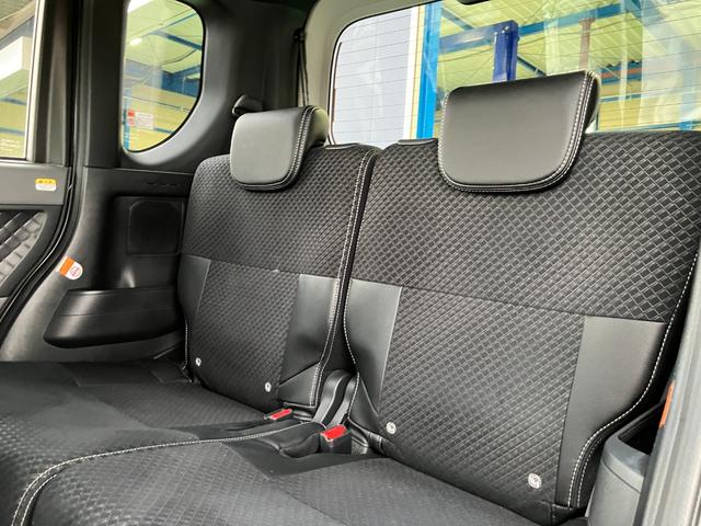 タント カスタムＲＳ　純正ナビ　フルセグ　バックカメラ　純正ドラレコ　両側電動スライドドア　ステアリングスイッチ　ハーフレザーシート　メッキパーツ（19枚目）