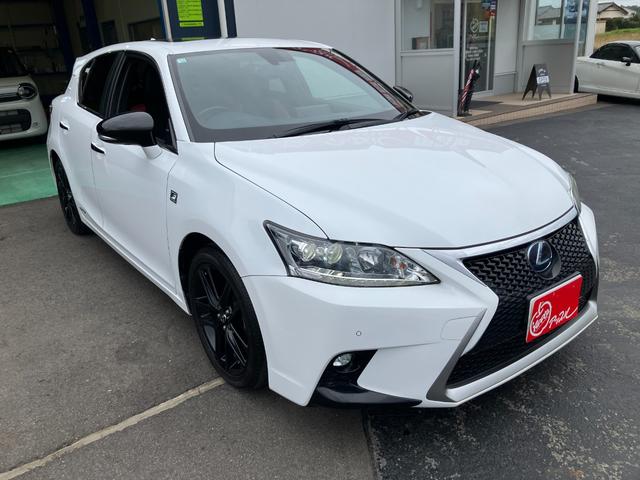 ＣＴ ＣＴ２００ｈ　ＦスポーツＸライン　ムーンルーフ　オプション黒塗装アルミ　レーダークルコン　純正ドラレコ　純正ナビＴＶ　バックカメラ　合皮コンビシート　シートヒーター　パワーシート　ＥＴＣ　プッシュスタート（5枚目）