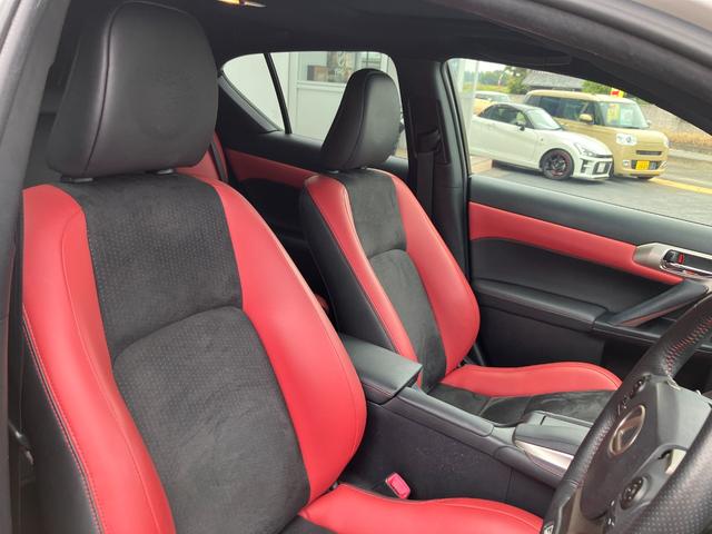 ＣＴ ＣＴ２００ｈ　ＦスポーツＸライン　ムーンルーフ　オプション黒塗装アルミ　レーダークルコン　純正ドラレコ　純正ナビＴＶ　バックカメラ　合皮コンビシート　シートヒーター　パワーシート　ＥＴＣ　プッシュスタート（16枚目）