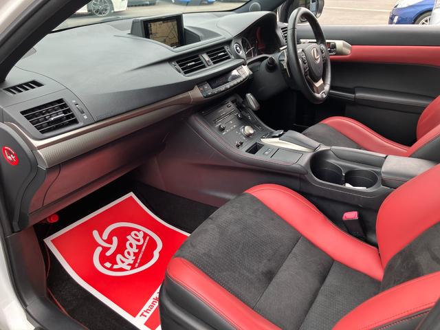 ＣＴ ＣＴ２００ｈ　ＦスポーツＸライン　ムーンルーフ　オプション黒塗装アルミ　レーダークルコン　純正ドラレコ　純正ナビＴＶ　バックカメラ　合皮コンビシート　シートヒーター　パワーシート　ＥＴＣ　プッシュスタート（17枚目）