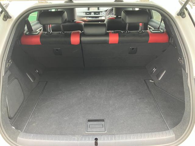 ＣＴ ＣＴ２００ｈ　ＦスポーツＸライン　ムーンルーフ　オプション黒塗装アルミ　レーダークルコン　純正ドラレコ　純正ナビＴＶ　バックカメラ　合皮コンビシート　シートヒーター　パワーシート　ＥＴＣ　プッシュスタート（20枚目）