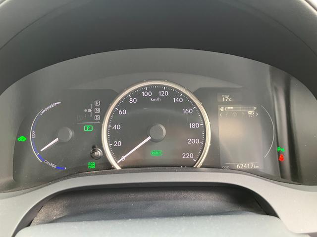 ＣＴ ＣＴ２００ｈ　ＦスポーツＸライン　ムーンルーフ　オプション黒塗装アルミ　レーダークルコン　純正ドラレコ　純正ナビＴＶ　バックカメラ　合皮コンビシート　シートヒーター　パワーシート　ＥＴＣ　プッシュスタート（24枚目）