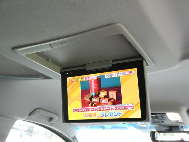 ヴェルファイア ２．５Ｚ　１０インチナビ　後席モニター　両側パワースライドドア　デジタルインナーミラー（31枚目）