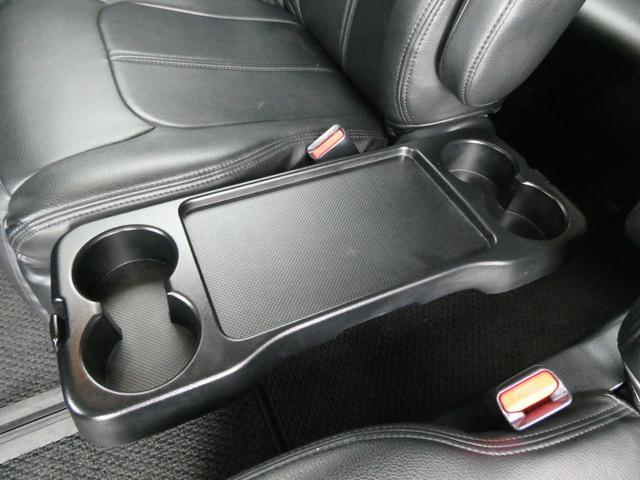 ヴェルファイア ２．５Ｚ　１０インチナビ　後席モニター　両側パワースライドドア　デジタルインナーミラー（46枚目）