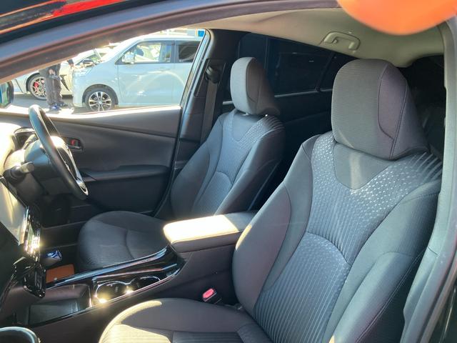 プリウス A モデリスタエアロ アイコニック モデリスタアルミ 純正9インチナビ フルセグ バックカメラ ETC プッシュスタート ヘッドアップディスプレイ プリクラッシュセーフティ(18枚目)