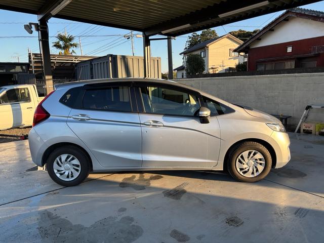 フィット 13G・Lパッケージ バックカメラ ETC(7枚目)