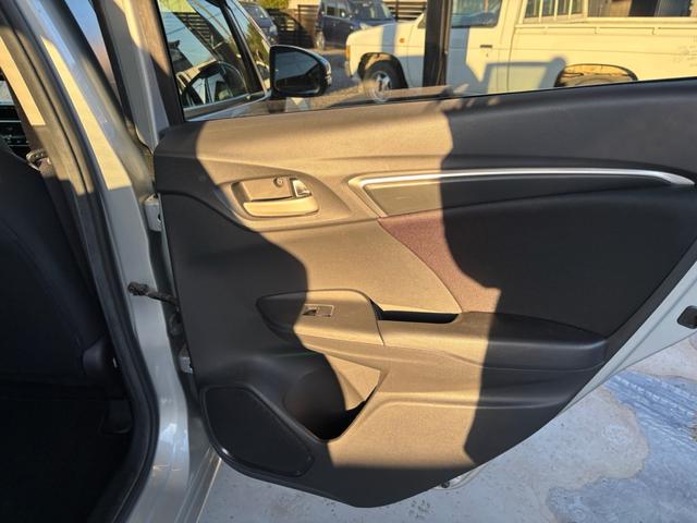 フィット 13G・Lパッケージ バックカメラ ETC(24枚目)