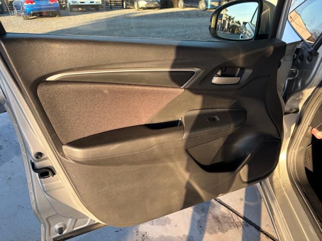 フィット 13G・Lパッケージ バックカメラ ETC(37枚目)