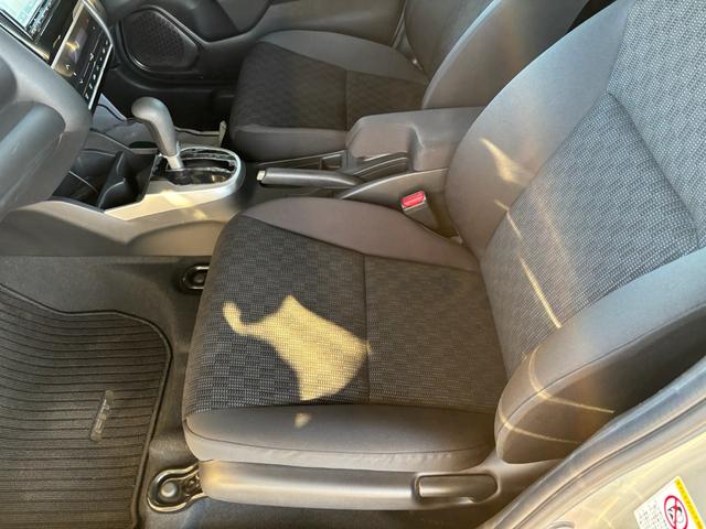 フィット 13G・Lパッケージ バックカメラ ETC(40枚目)