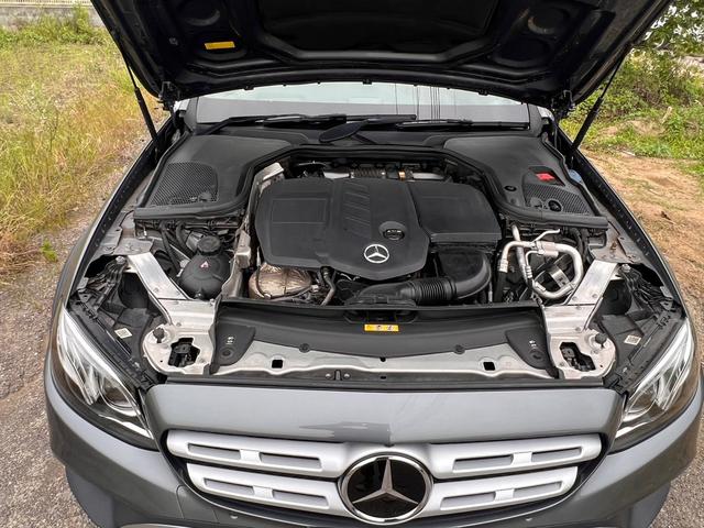 Ｅクラスオールテレイン Ｅ２２０ｄ　４マチック　オールテレイン　点検済み　令和０５年０５月２１日　１５７６２３ＫＭ４ＷＤ　全周囲カメラ　クリアランスソナー　オートクルーズコントロール　レーンアシスト　衝突被害軽減システム　サンルーフ　パワーシート　革シート（20枚目）