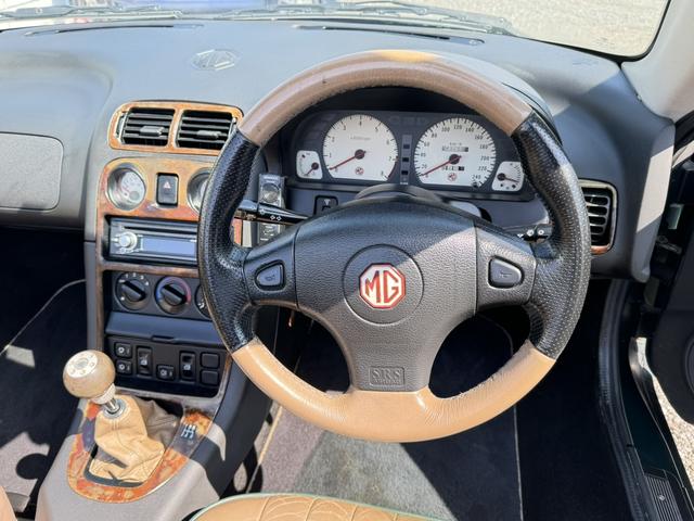 ＭＧＦ １．８ｉ　オープンカー　ＭＴ　アルミホイール　ＣＤ　記録簿　エアコン（21枚目）