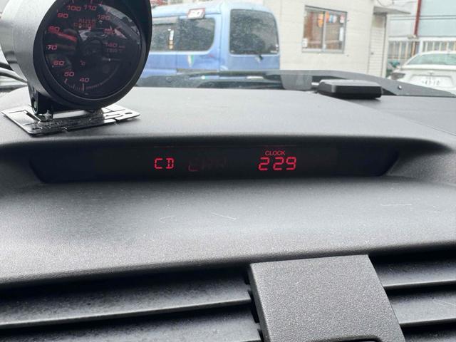 アコード ユーロR 車高調 ナビ アルミホイール HID ショットシフトMT キーレスエントリー 電動格納ミラー 盗難防止システム CD DVD再生 衝突安全ボディ ABS エアコン パワーステアリング(26枚目)