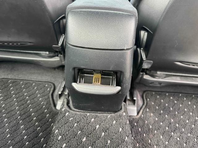 アコード ユーロR 車高調 ナビ アルミホイール HID ショットシフトMT キーレスエントリー 電動格納ミラー 盗難防止システム CD DVD再生 衝突安全ボディ ABS エアコン パワーステアリング(50枚目)