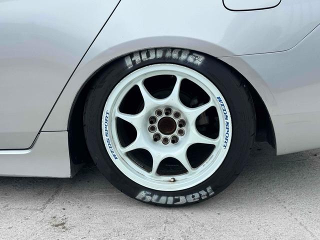 アコード ユーロR 車高調 ナビ アルミホイール HID ショットシフトMT キーレスエントリー 電動格納ミラー 盗難防止システム CD DVD再生 衝突安全ボディ ABS エアコン パワーステアリング(53枚目)