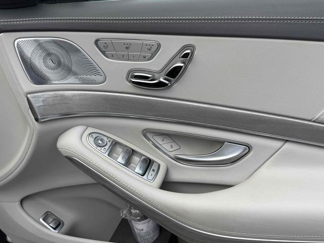Sクラス S400hエクスクルーシブ ホワイト内装限定車 ドライブレコーダー ETC クリアランスソナー レーンアシスト 全周囲カメラ ナビ TV アルミホイール Pサンルーフ シートヒーター シートエアコン スマートキー(55枚目)