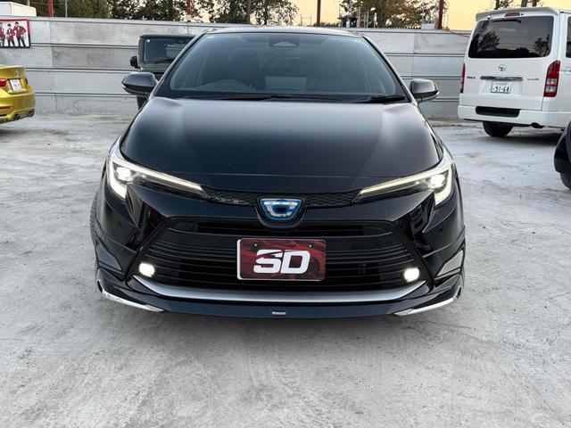 カローラ ハイブリッド ダブルバイビー レーンアシスト オートクルーズコントロール 衝突被害軽減システム バックカメラ ナビ アルミホイール オートマチックハイビーム LEDヘッドランプ CVT シートヒーター スマートキー(3枚目)