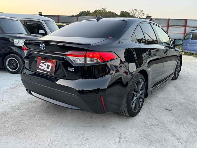 カローラ ハイブリッド ダブルバイビー レーンアシスト オートクルーズコントロール 衝突被害軽減システム バックカメラ ナビ アルミホイール オートマチックハイビーム LEDヘッドランプ CVT シートヒーター スマートキー(6枚目)