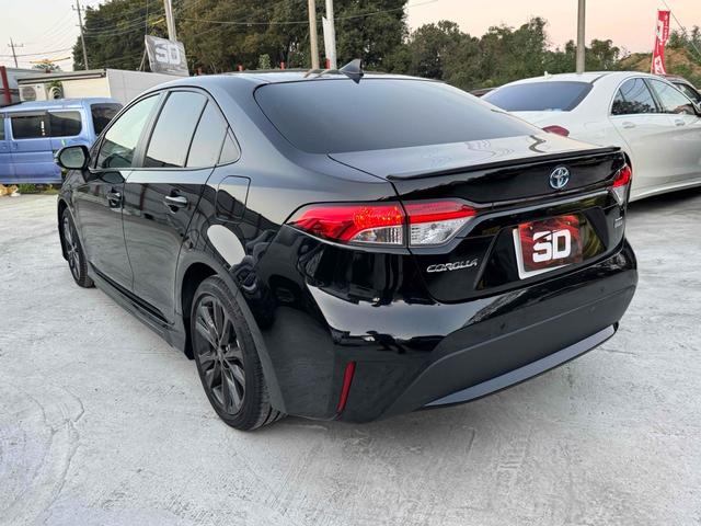 カローラ ハイブリッド ダブルバイビー レーンアシスト オートクルーズコントロール 衝突被害軽減システム バックカメラ ナビ アルミホイール オートマチックハイビーム LEDヘッドランプ CVT シートヒーター スマートキー(8枚目)