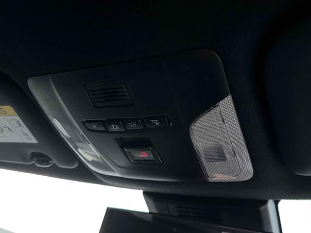 カローラ ハイブリッド ダブルバイビー レーンアシスト オートクルーズコントロール 衝突被害軽減システム バックカメラ ナビ アルミホイール オートマチックハイビーム LEDヘッドランプ CVT シートヒーター スマートキー(43枚目)