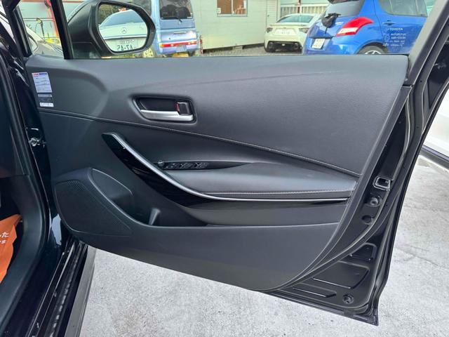 カローラ ハイブリッド ダブルバイビー レーンアシスト オートクルーズコントロール 衝突被害軽減システム バックカメラ ナビ アルミホイール オートマチックハイビーム LEDヘッドランプ CVT シートヒーター スマートキー(47枚目)