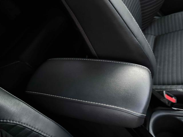 カローラ ハイブリッド ダブルバイビー レーンアシスト オートクルーズコントロール 衝突被害軽減システム バックカメラ ナビ アルミホイール オートマチックハイビーム LEDヘッドランプ CVT シートヒーター スマートキー(52枚目)