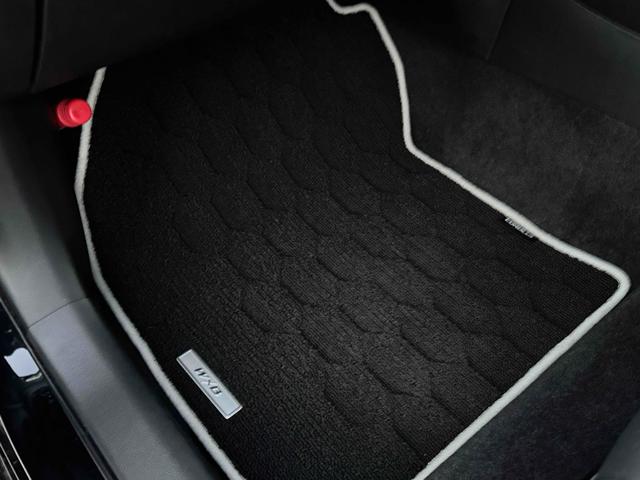 カローラ ハイブリッド ダブルバイビー レーンアシスト オートクルーズコントロール 衝突被害軽減システム バックカメラ ナビ アルミホイール オートマチックハイビーム LEDヘッドランプ CVT シートヒーター スマートキー(59枚目)