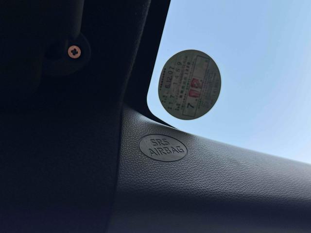 カローラ ハイブリッド ダブルバイビー レーンアシスト オートクルーズコントロール 衝突被害軽減システム バックカメラ ナビ アルミホイール オートマチックハイビーム LEDヘッドランプ CVT シートヒーター スマートキー(60枚目)