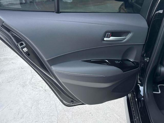 カローラ ハイブリッド ダブルバイビー レーンアシスト オートクルーズコントロール 衝突被害軽減システム バックカメラ ナビ アルミホイール オートマチックハイビーム LEDヘッドランプ CVT シートヒーター スマートキー(62枚目)